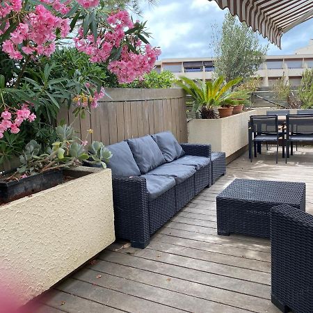 Appartement La Petite Maison Le Grau-du-Roi Bagian luar foto